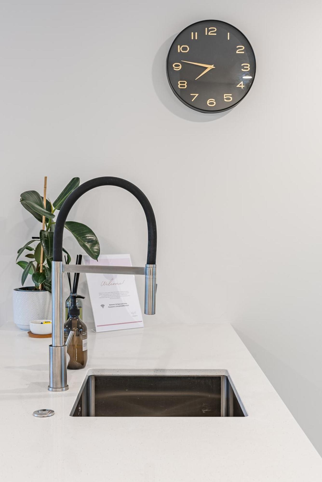 Vila Urban Nest - Entire Townhouse And Free Parking Christchurch Exteriér fotografie