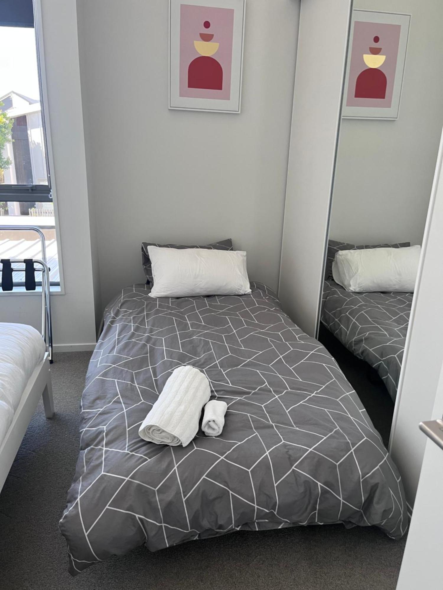 Vila Urban Nest - Entire Townhouse And Free Parking Christchurch Exteriér fotografie